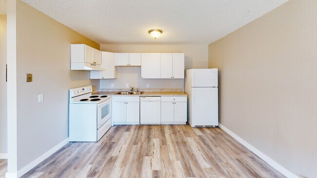 Primary Photo - Sycamore Village Apartments