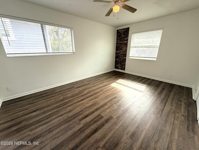 Building Photo - 1229 Willow Branch Ave