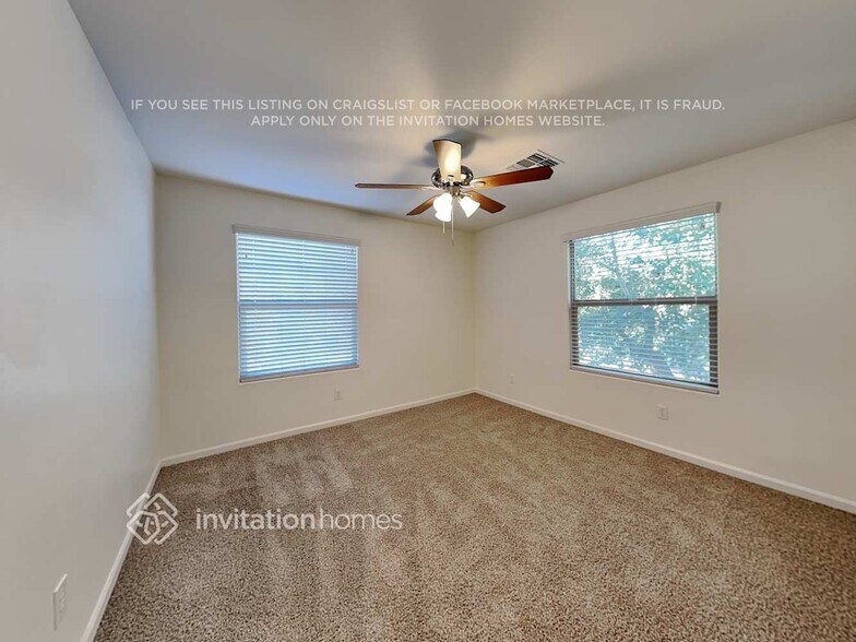 Building Photo - 1447 S Colt Dr