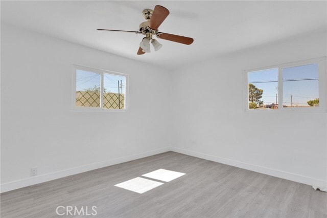 Building Photo - 520 Adele Dr