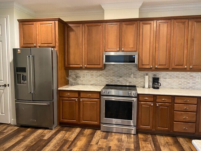 Building Photo - 2320 Water Oaks Ln