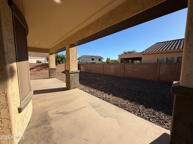 Building Photo - 6285 S Fawn Ct