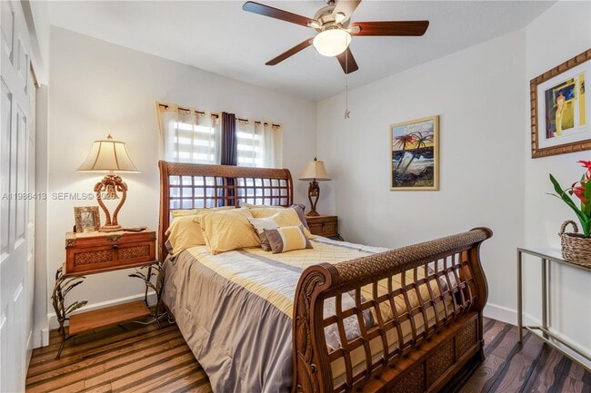 Building Photo - 2126 NE 38th Rd