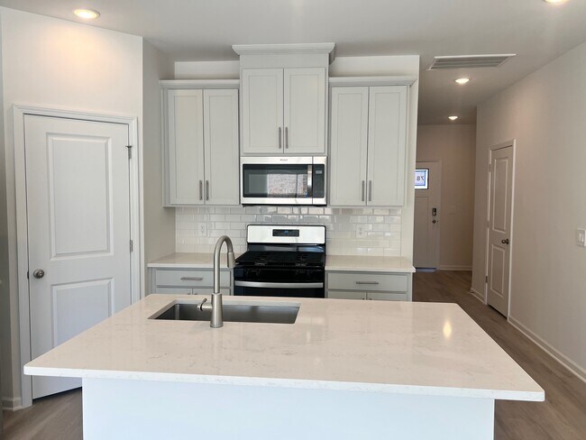 Building Photo - 1062 Winding Spg Dr