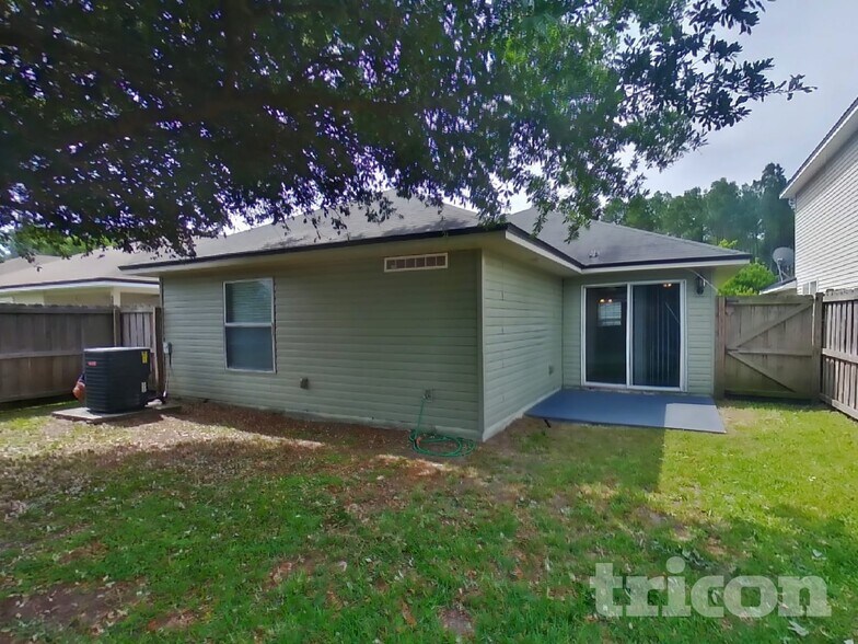 Building Photo - 96339 Starfish Dr