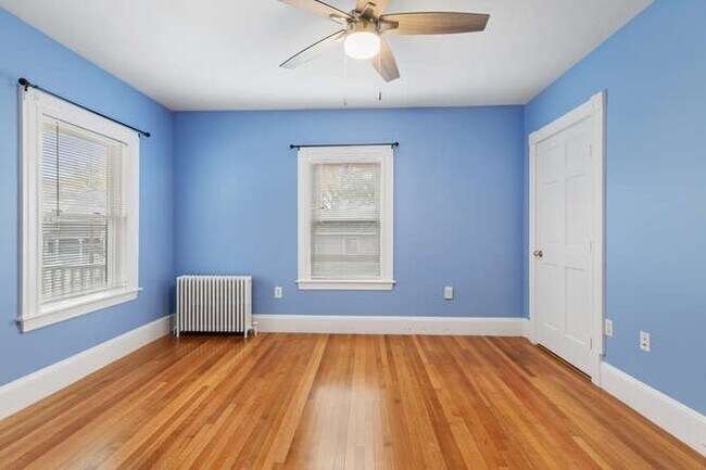 Building Photo - 7 Perham St