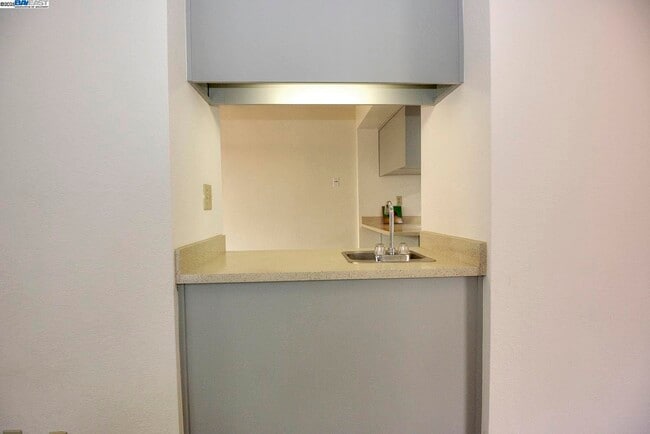 Building Photo - 2910 Liberty Dr