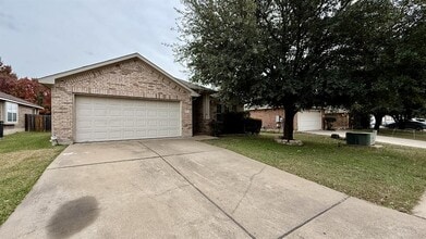 Building Photo - 1473 Rainbow Parke Dr