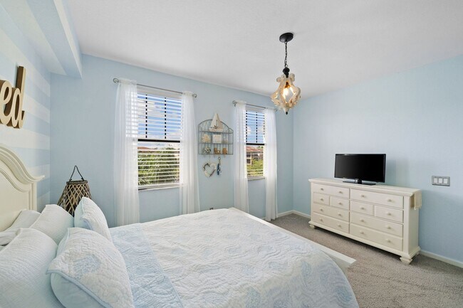 Building Photo - *** LOCATION, LOCATION, LOCATION! *** ANNUAL TURNKEY FURNISHED Rental Available NOW in Positano P...