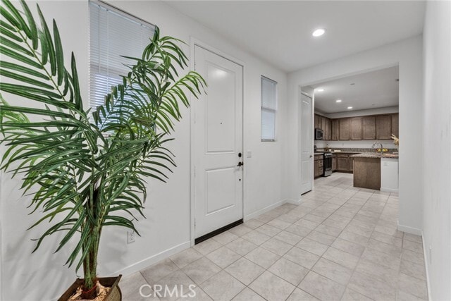 Building Photo - 2920 S Halton Paseo