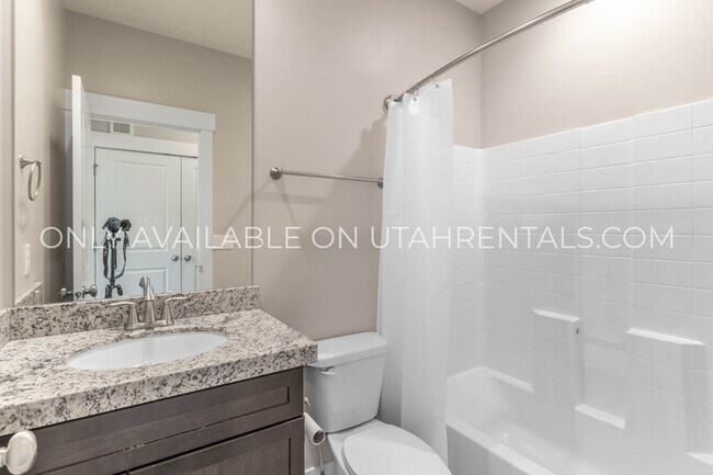 Building Photo - 4738 W Daybreak Rim Way