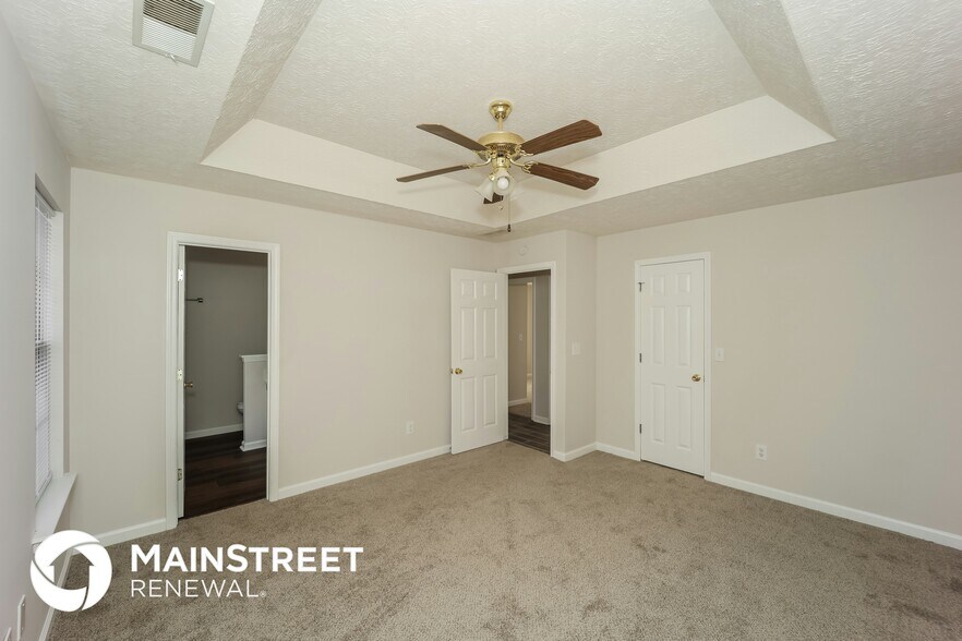 Building Photo - 241 Fern Ct