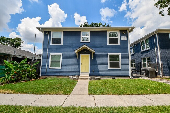 Primary Photo - 1009 Enid St