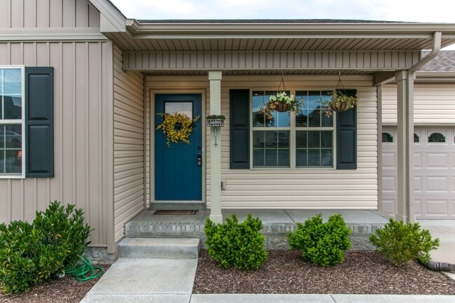 Building Photo - 115 Grassmire Dr