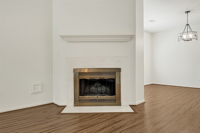 Building Photo - 4826 Gypsy Forest Dr
