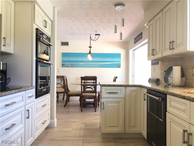 Building Photo - 5972 Baker Ct