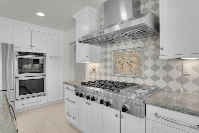 Building Photo - 8631 Steeplechase Dr