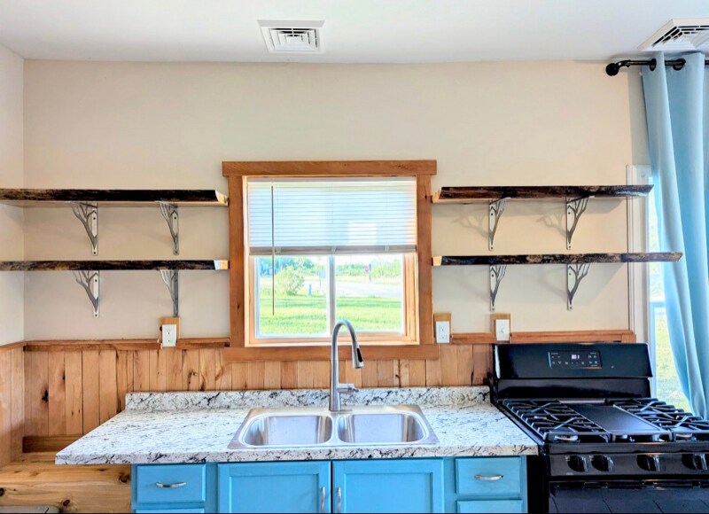 Building Photo - 2292-M68-33 M-68