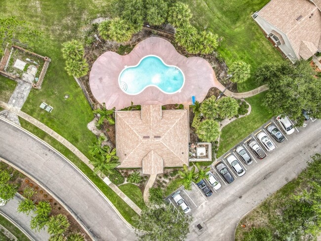 Building Photo - Island Cove Villas at Meadow Woods 1-Story...