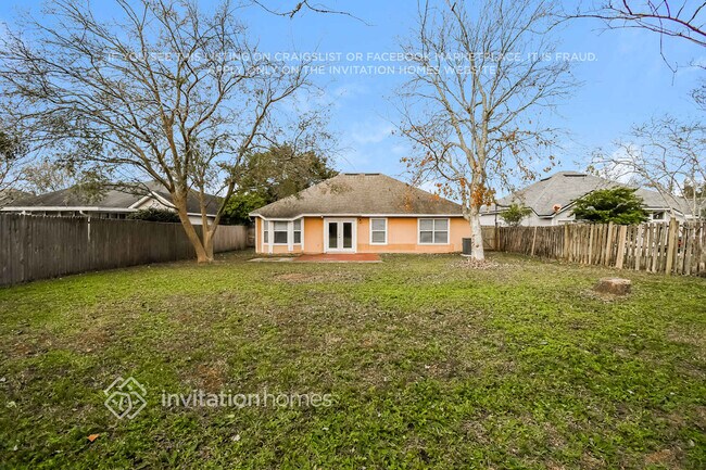 Building Photo - 13250 Companion Cir S