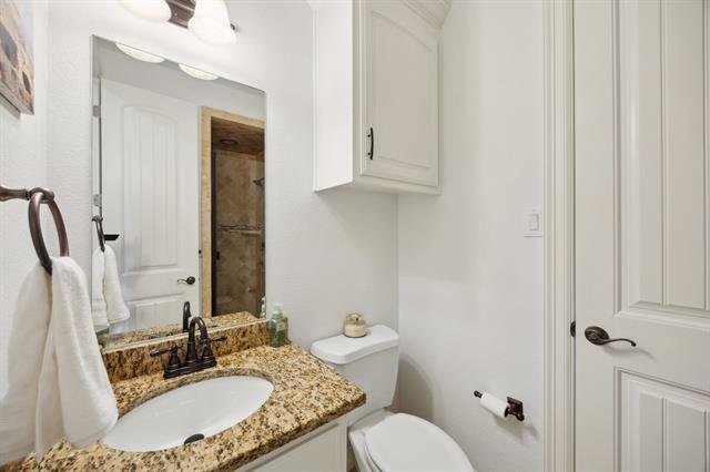Building Photo - 8525 Briarwood Ln