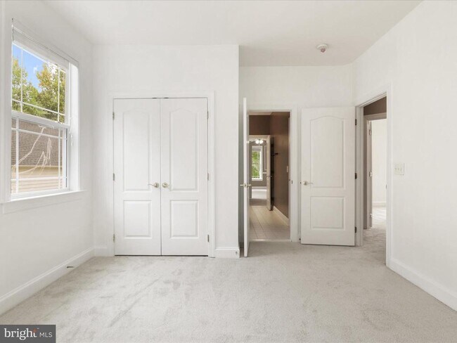 Building Photo - 8500 Indian Paintbrush Way