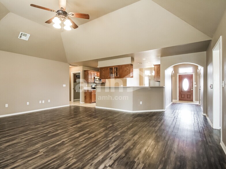 Building Photo - 19422 E 48th St S