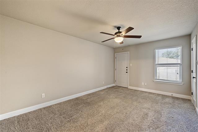 Building Photo - 3216 S Cherry Ln
