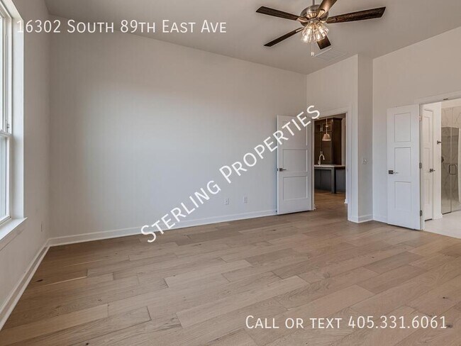 Building Photo - 16302 S 89th E Ave