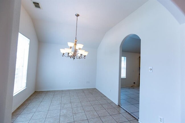Building Photo - 6359 Bright Falls Ln