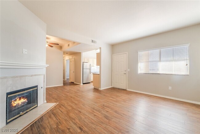 Building Photo - 5250 S Rainbow Blvd