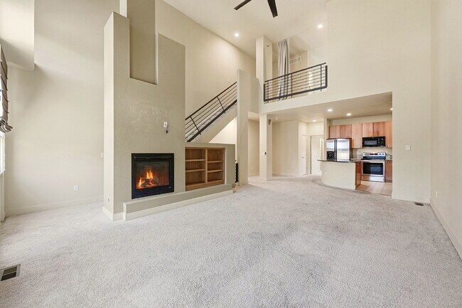 Building Photo - $2,595.95- 3 Bed, 3 Bath Townhome in Aurora with Central AC and In Unit Laundry!
