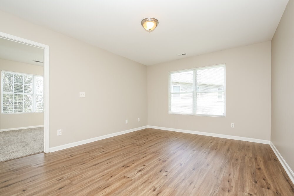 Building Photo - 3704 Sweet Birch Dr