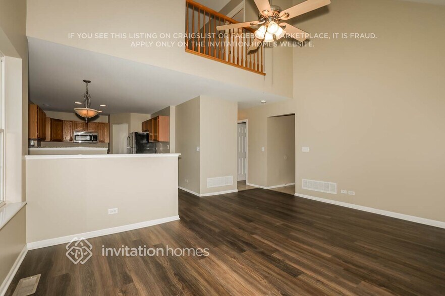 Building Photo - 475 Raintree Dr