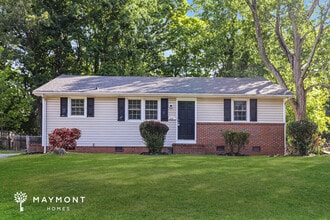 Building Photo - 2616 Shady Lawn Dr