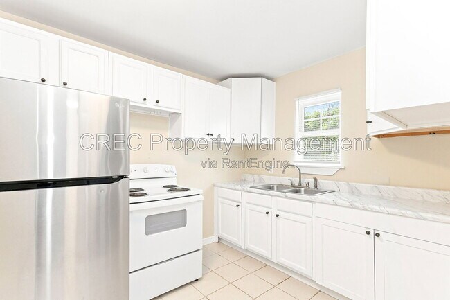 Building Photo - 3302 Florida Ave
