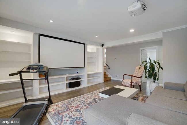 Building Photo - 8722 Falkstone Ln