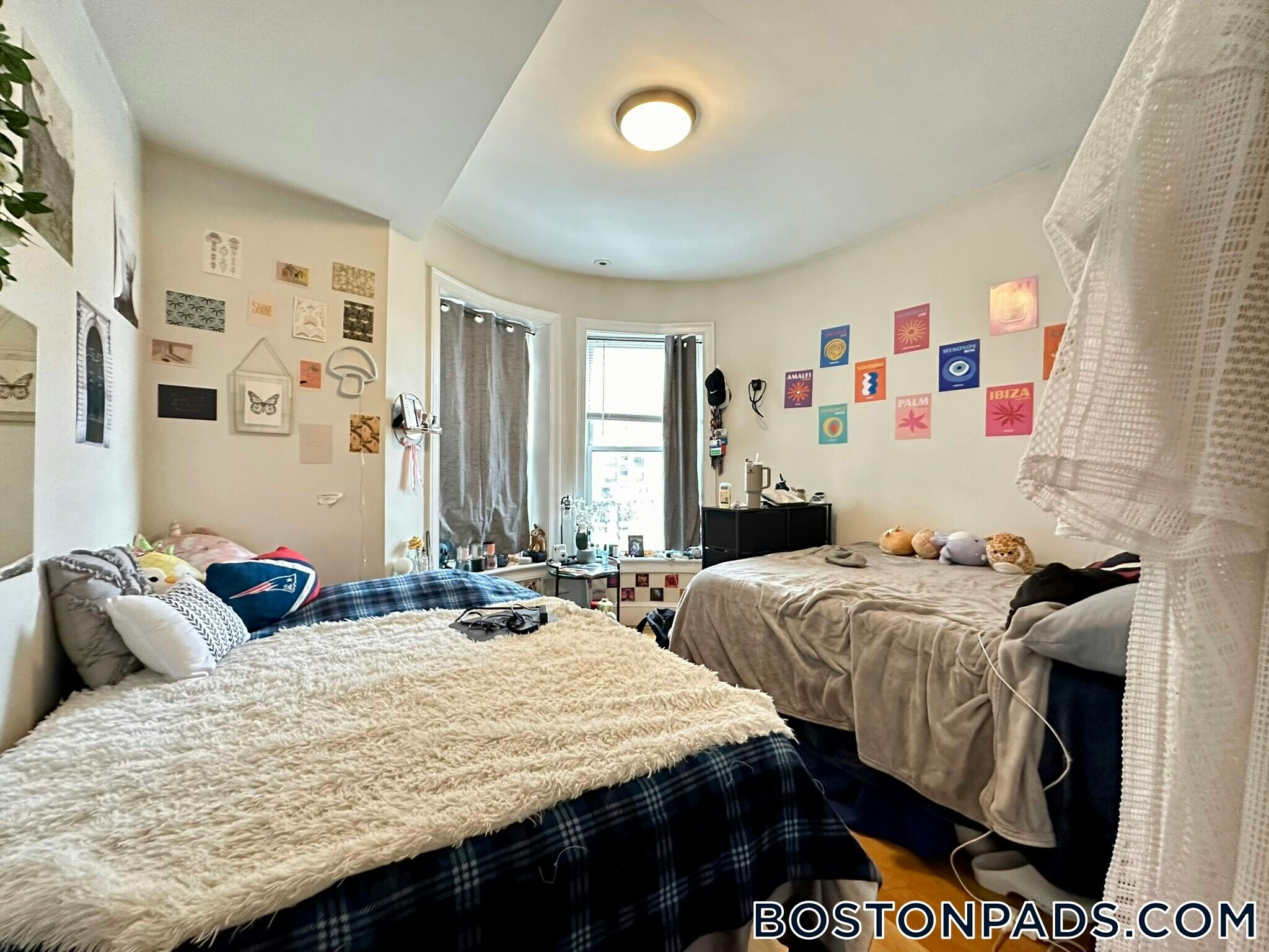 Building Photo - 836 Huntington Ave