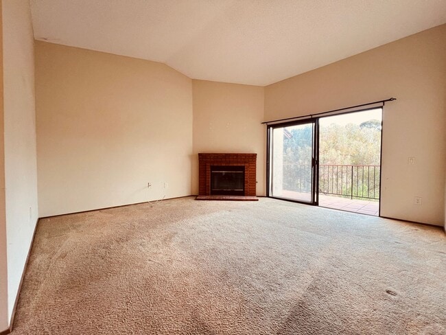 Building Photo - 2824 Winthrop Ave
