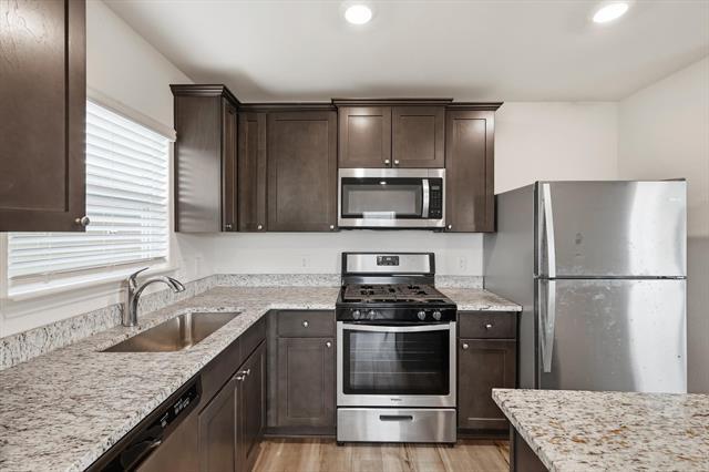 Building Photo - 13709 Roosevelt Arch Dr