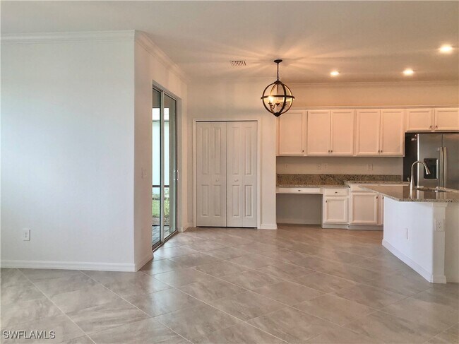 Building Photo - 17868 Woodland Ct