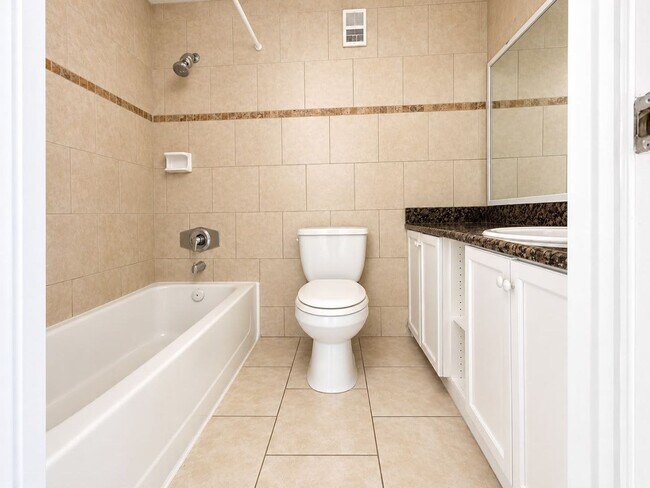 Building Photo - 4772 Walden Cir