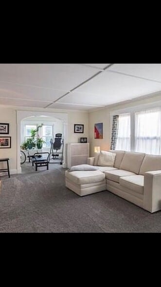 Building Photo - 8 Commonwealth Ave