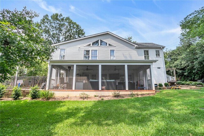 Building Photo - 134 Wilderness Ln