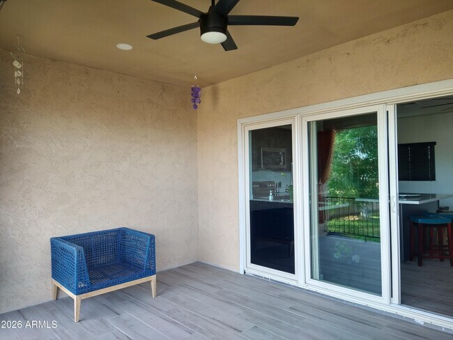 Building Photo - 4121 E Pueblo Ave