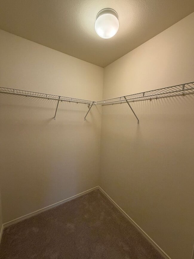 Building Photo - 7608 Traditions Ave NE