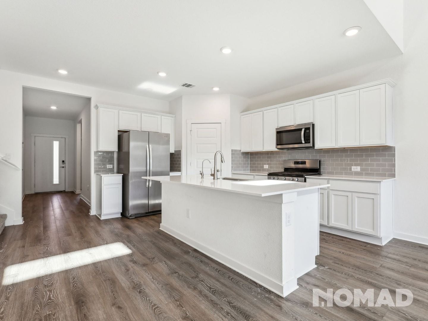 Building Photo - 272 Geminiflora Bend