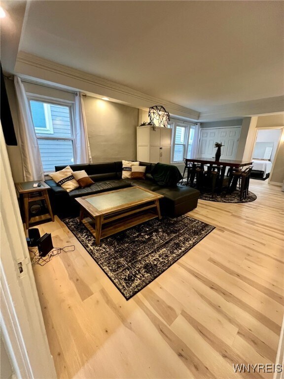 Building Photo - 1691 Hertel Ave