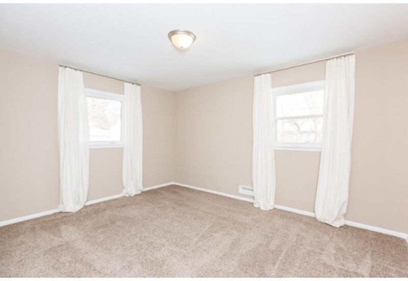 Building Photo - 7212 Kyle Ave N