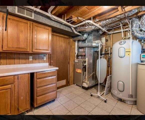 Building Photo - 1712 Cranberry Ln NE